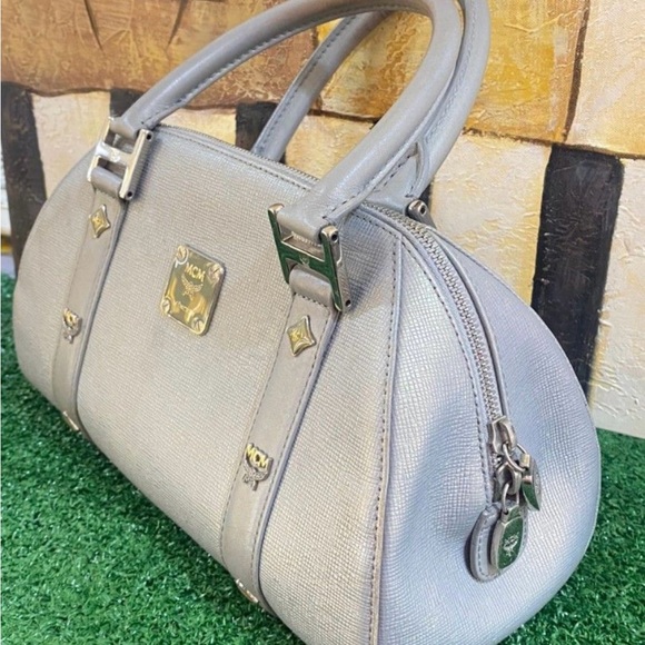MCM Authentic Gray/Silver Small HandbagShoulder/Crossbody with chain - Picture 8 of 15